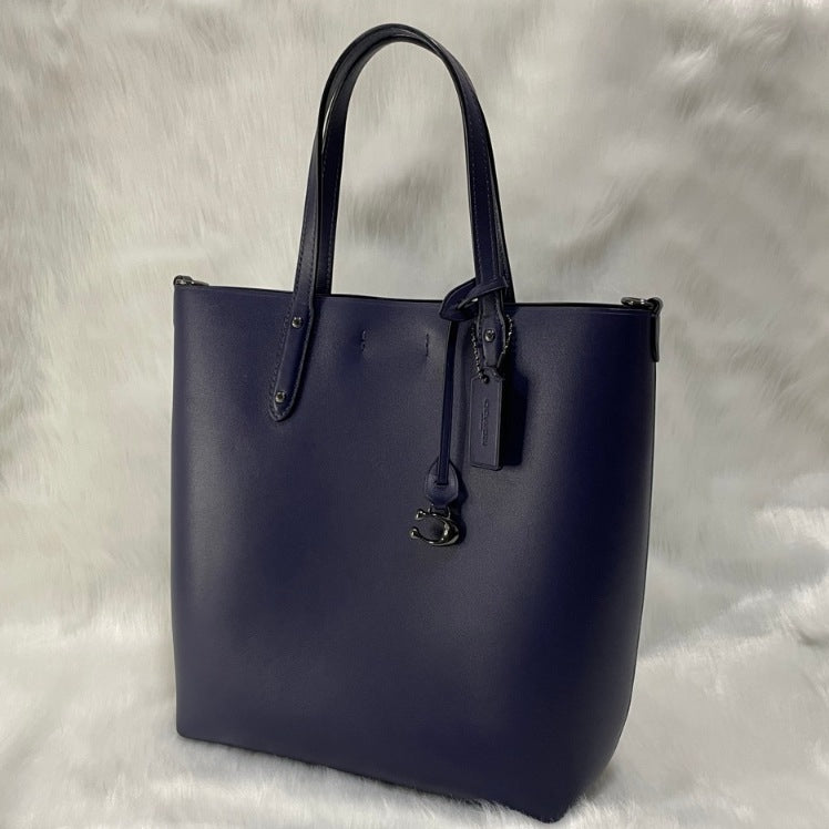 Original Coach Brand New Central Shopper Tote